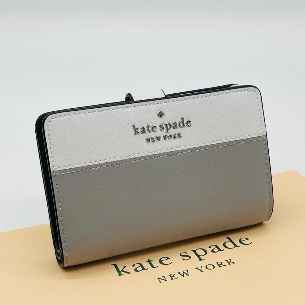 Kate Spade Medium Colorblock Compact Bifold Wallet - Picture 2 of 9